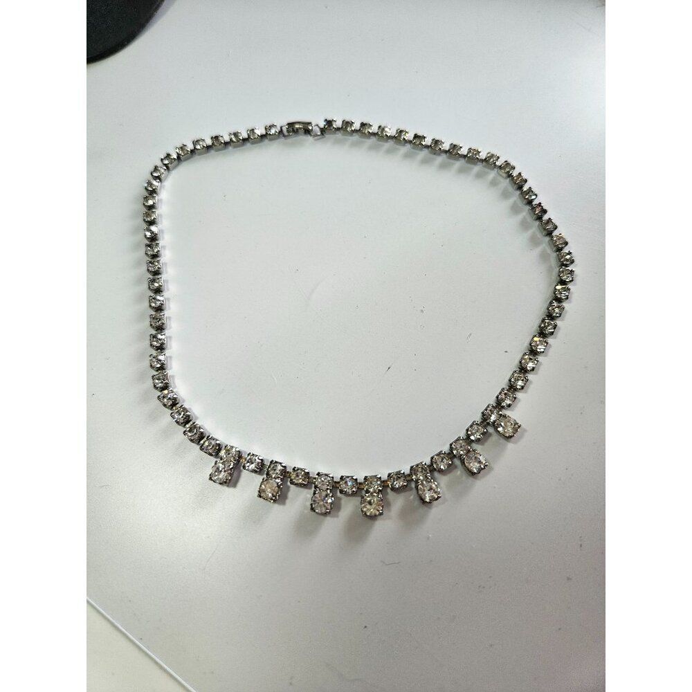 Vintage silver tone rhinestone choker necklace 14"
